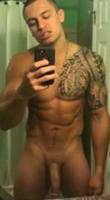 Nick Rodriguez naked